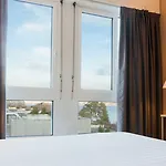 Drake Longchamp Hotel