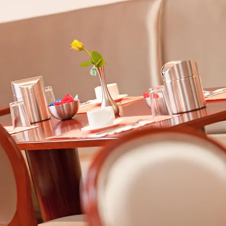 Hotel Drake Longchamp