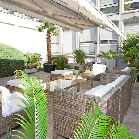 Drake Longchamp Hotel 3*