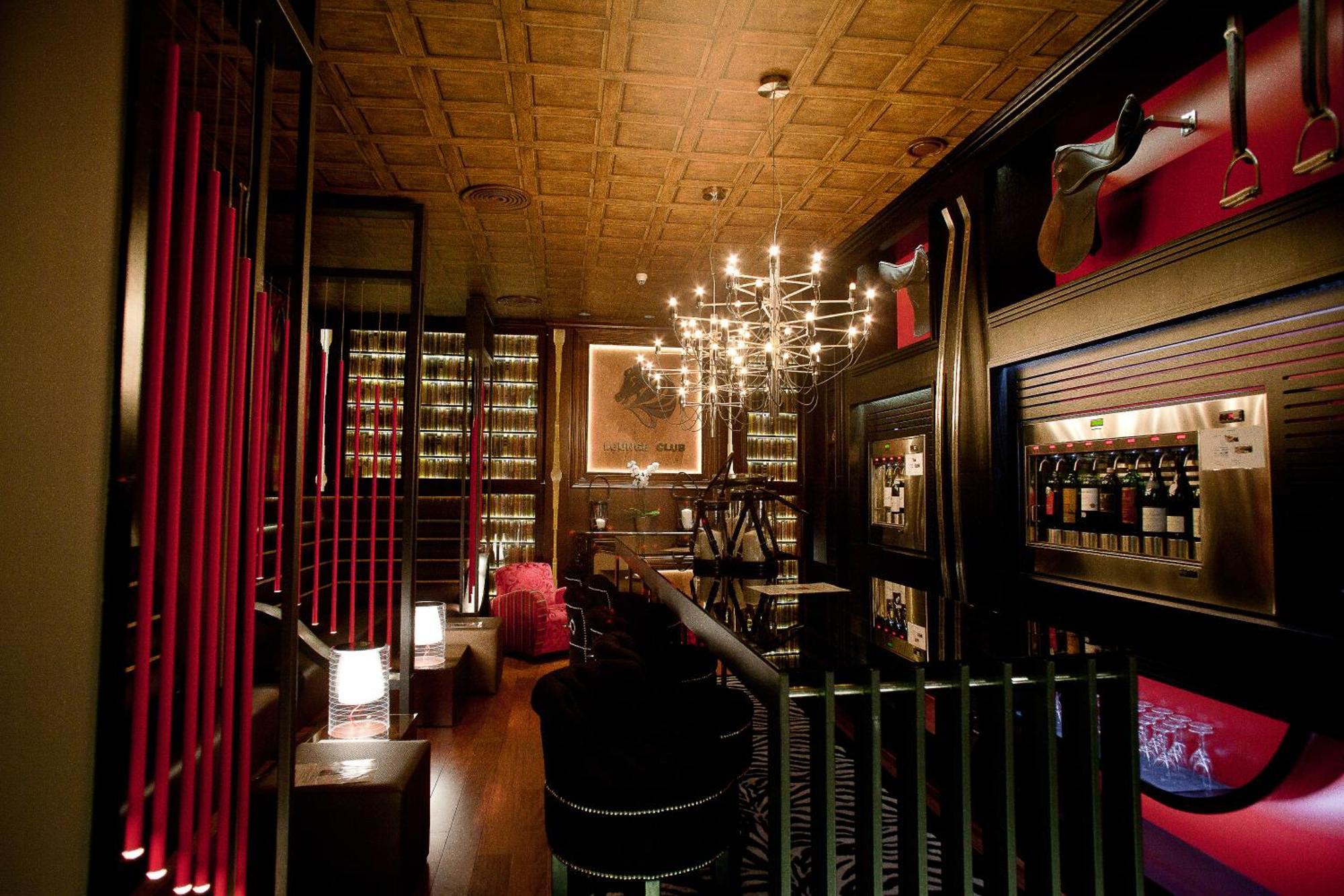 Drake Longchamp Hotel 3*