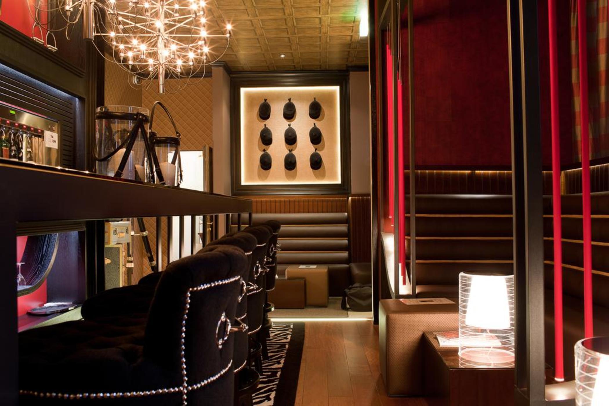 Drake Longchamp 3* Ginebra