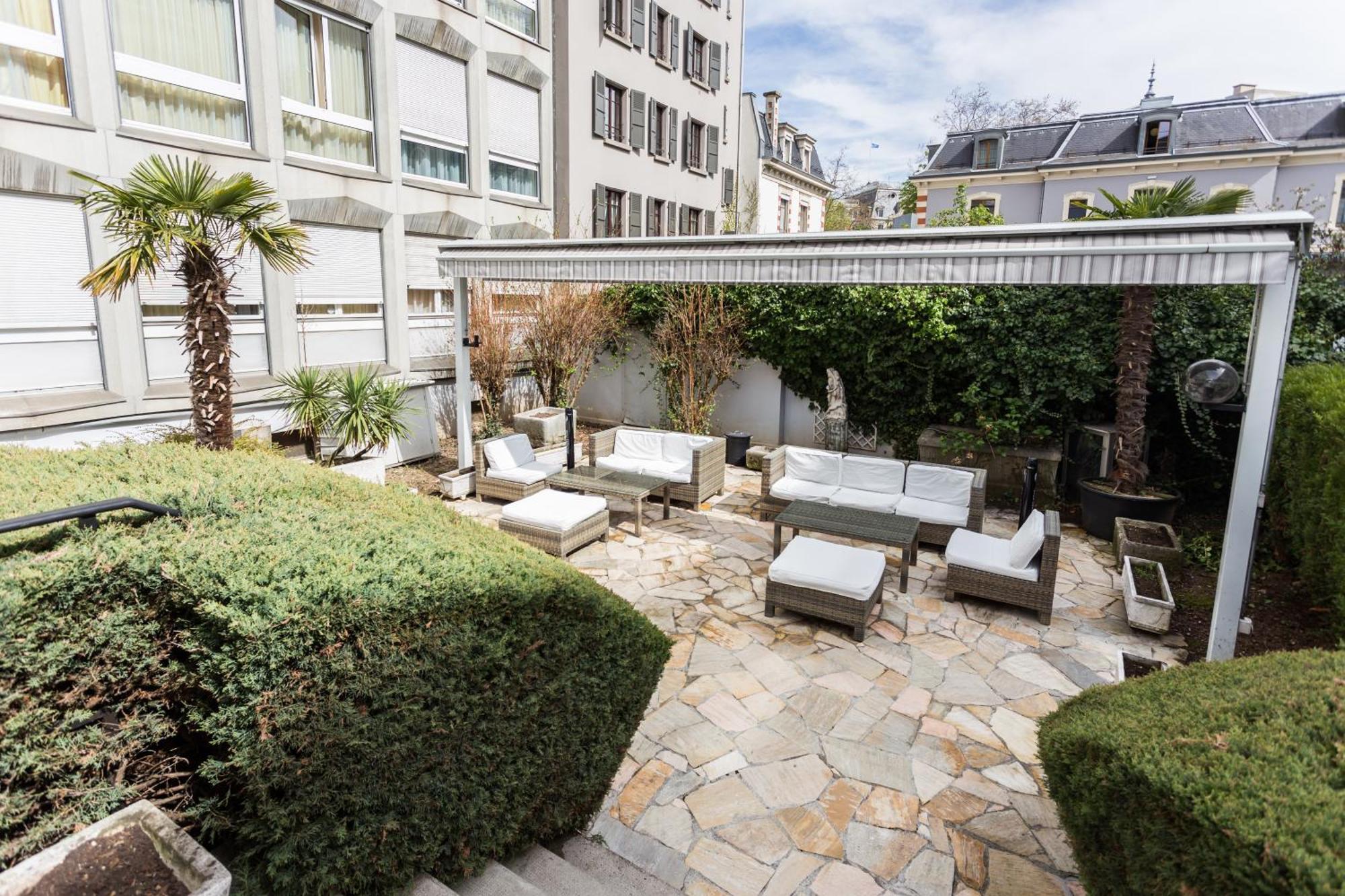 Drake Longchamp Hotel 3*