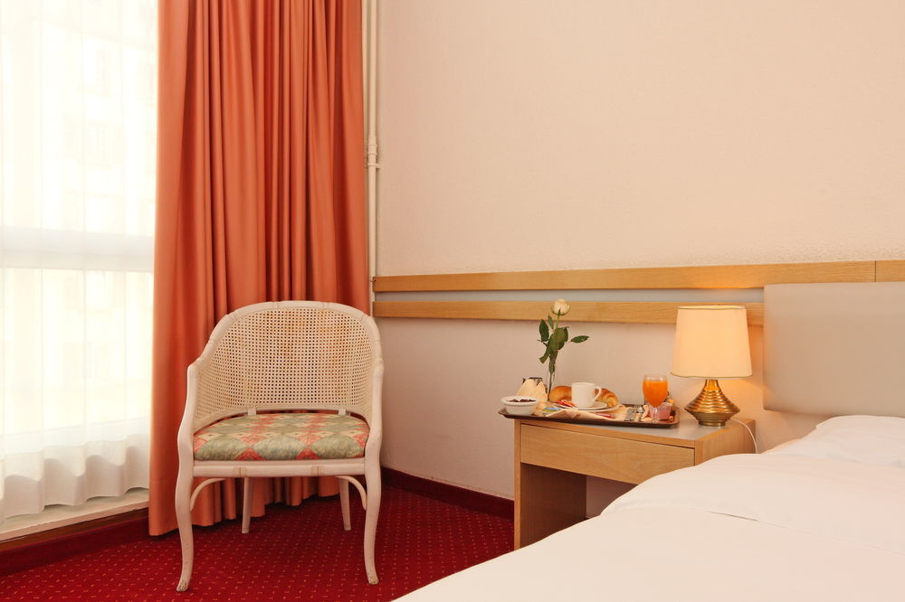 Drake Longchamp Hotel 3*